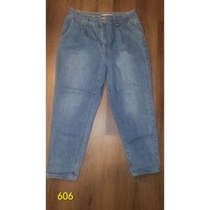 YMI Women's Vintage Jeans Dream cropped size 11  30x26